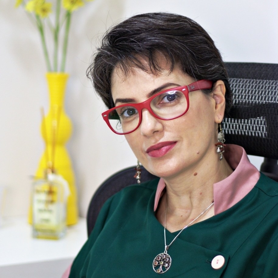 Drª. Daniela Ribeiro Tito Rosa